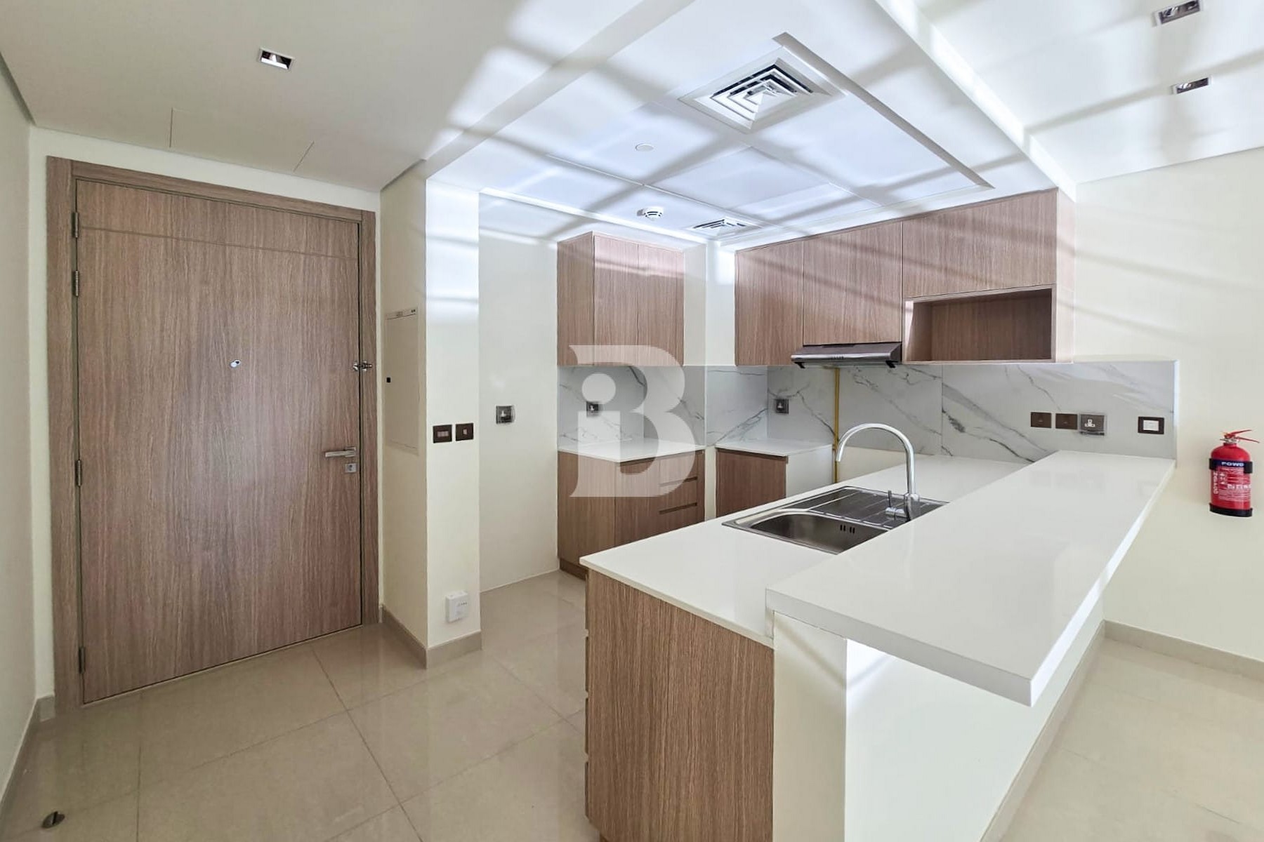 Below OP | Beach Access | World class Amenities
