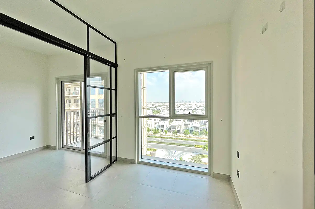 Ready to move | Prime Location | Premium Amenities