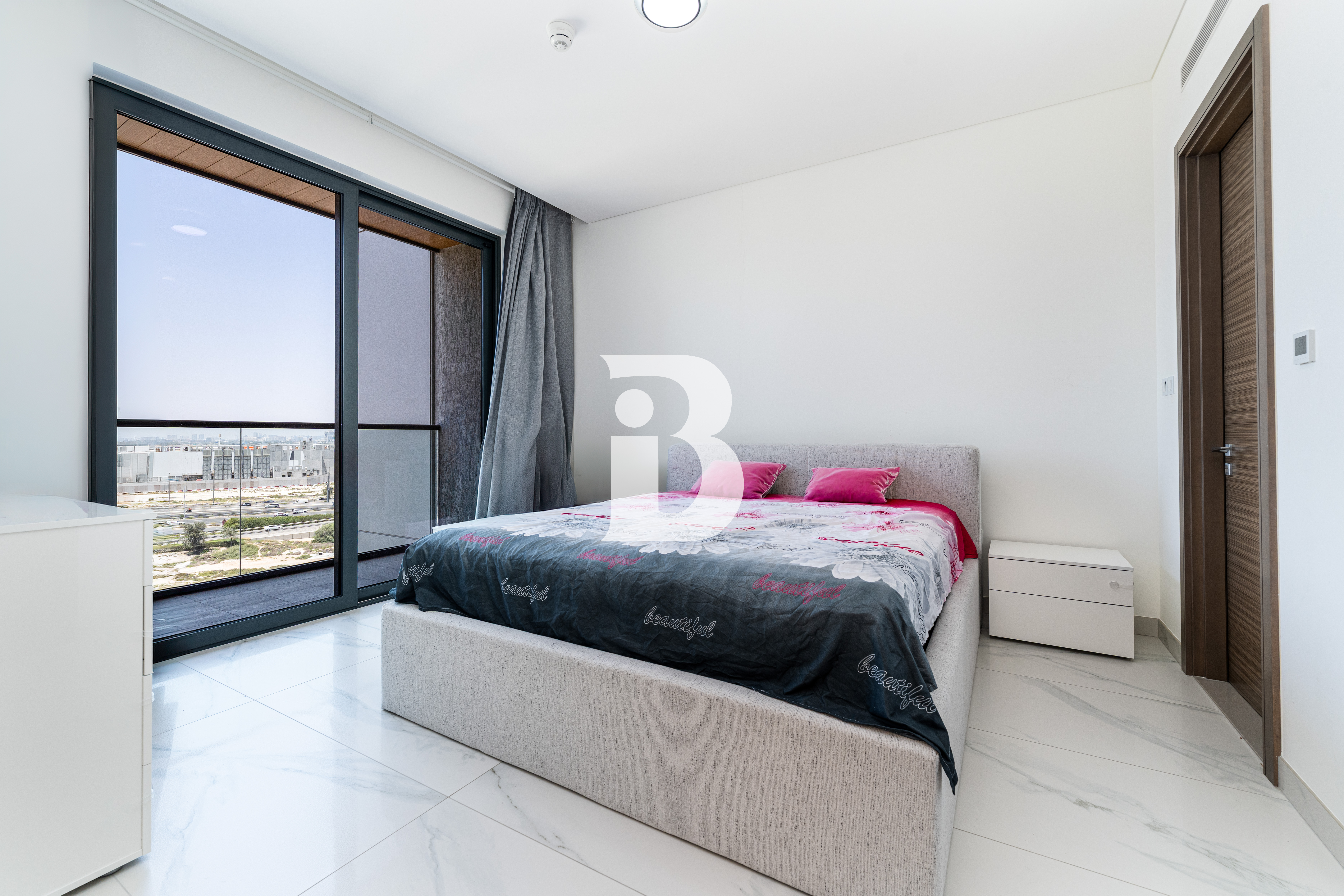Offer Price| Full Furnished| Family Community