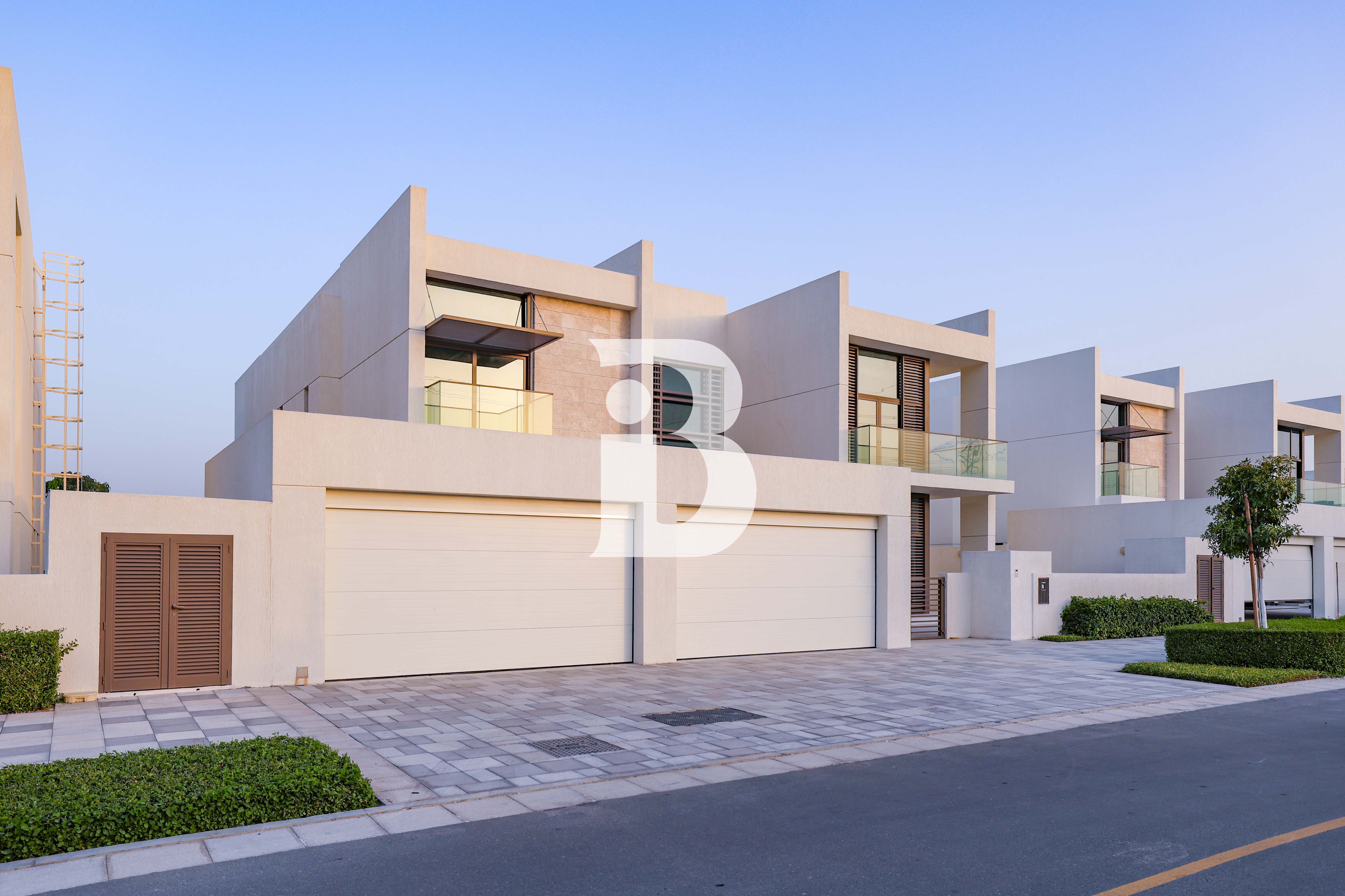 On the Lagoon | Luxurious 6BR Villa | OPEN FOR OFFERS