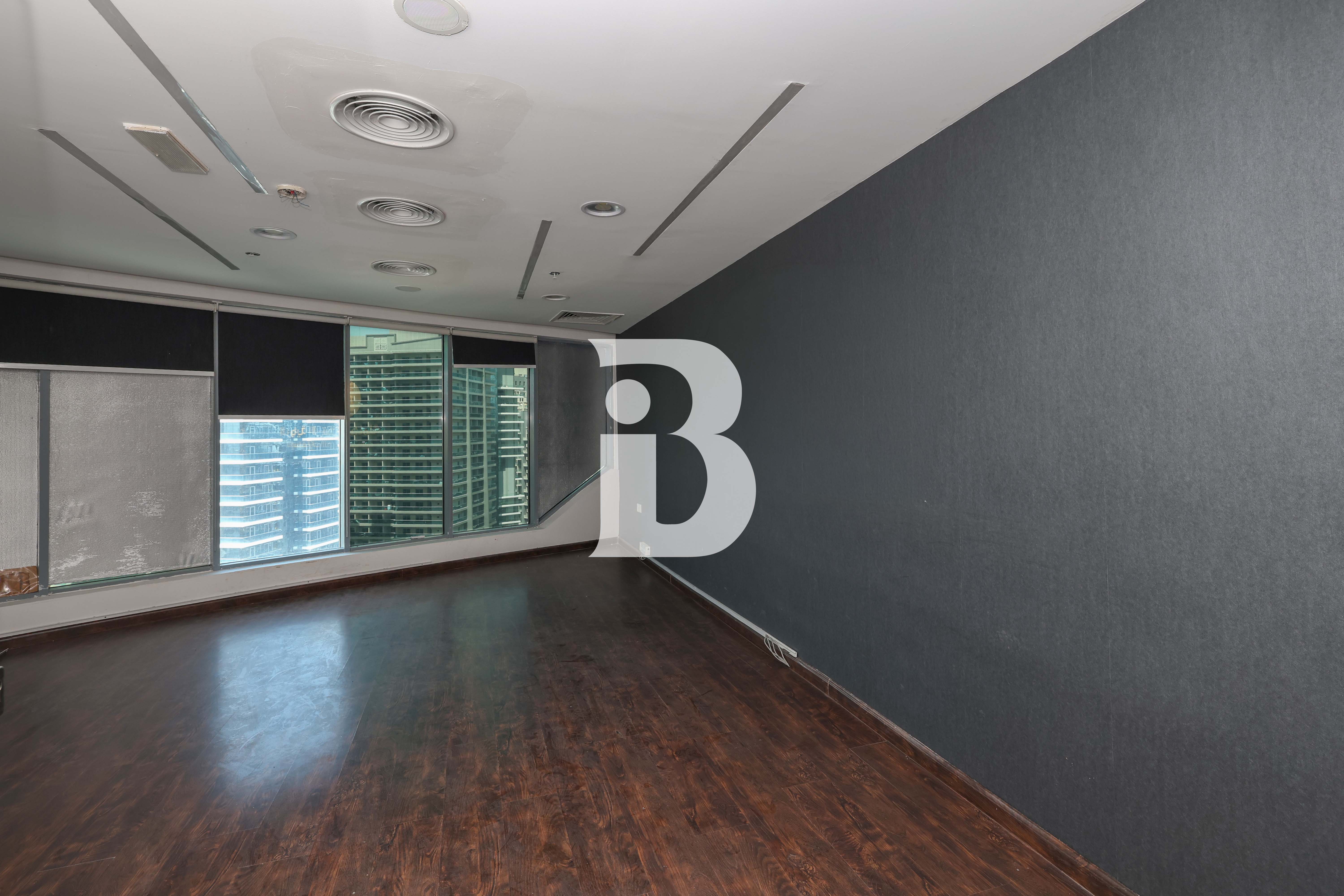 Office for Sale | XL Tower | Vacant 2