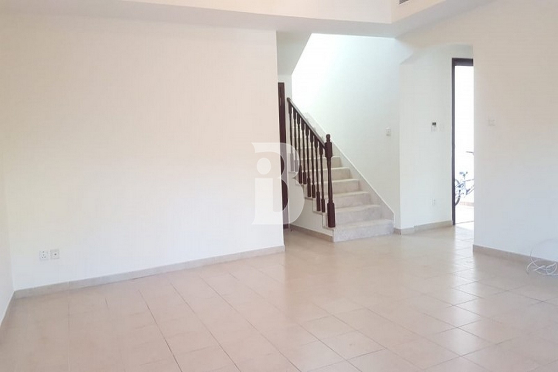 Family Villa | Private Garden|Heart of Al Reem