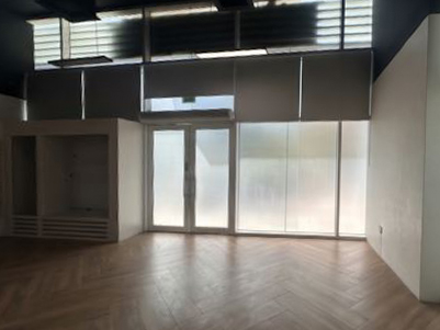 VOT| RARE RETAIL | COMMUNITY PRESENCE