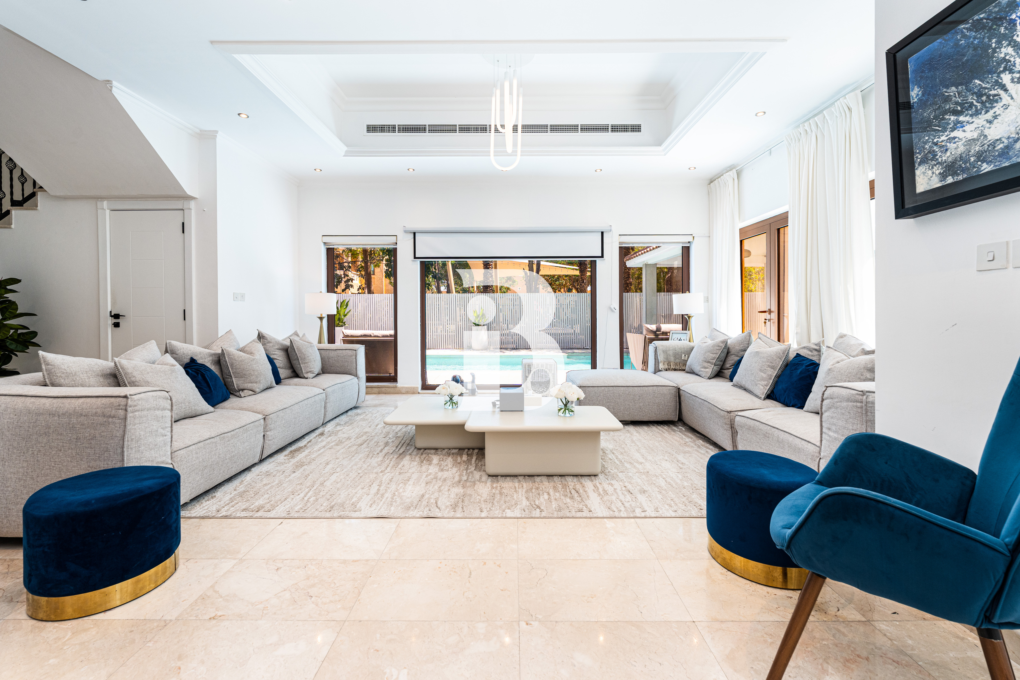 Rare Layout | 4,400 BUA | Siding Park
