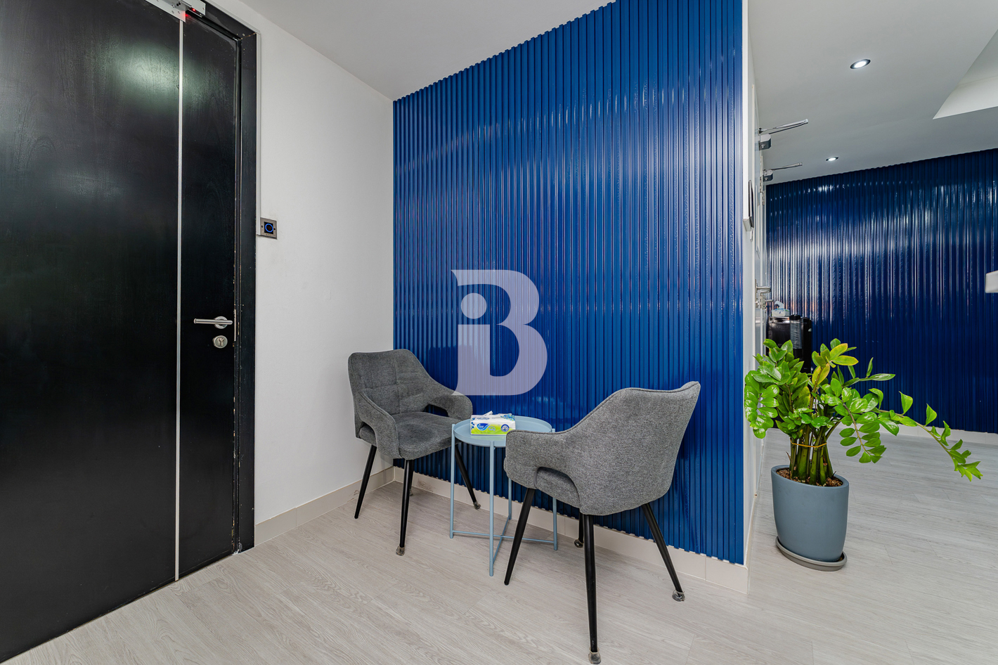PREMIUM UNIT | RENTED UNIT | LESS TRAFFIC