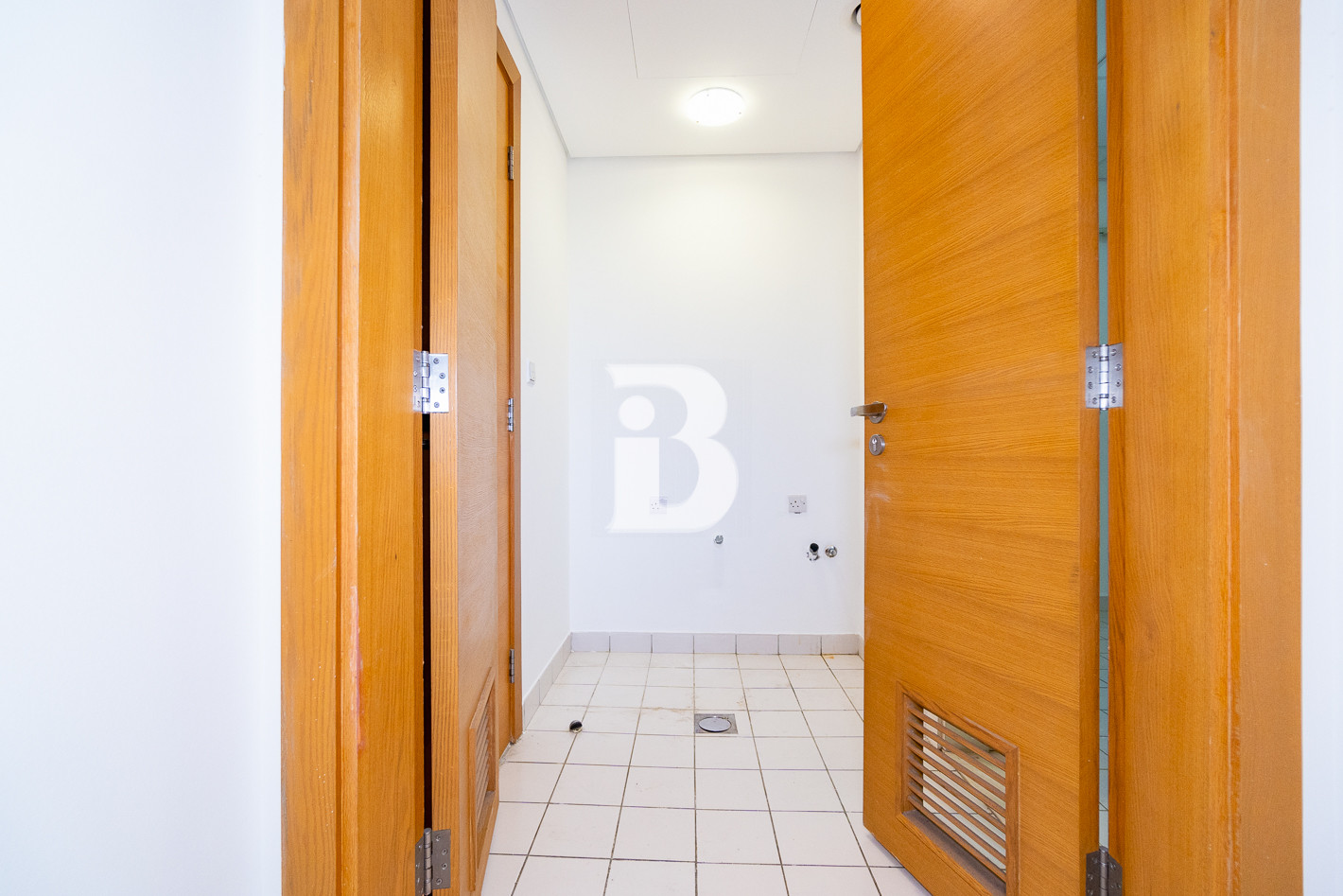 5.8% ROI | Internal | Corner | Vastu 7