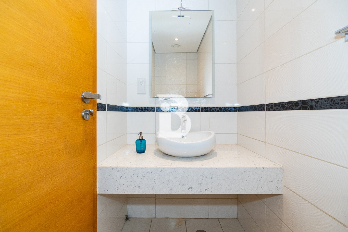 5.8% ROI | Internal | Corner | Vastu 8