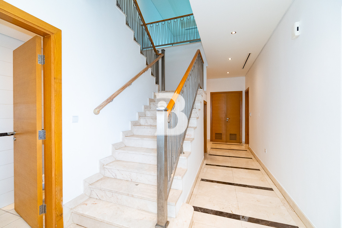 5.8% ROI | Internal | Corner | Vastu