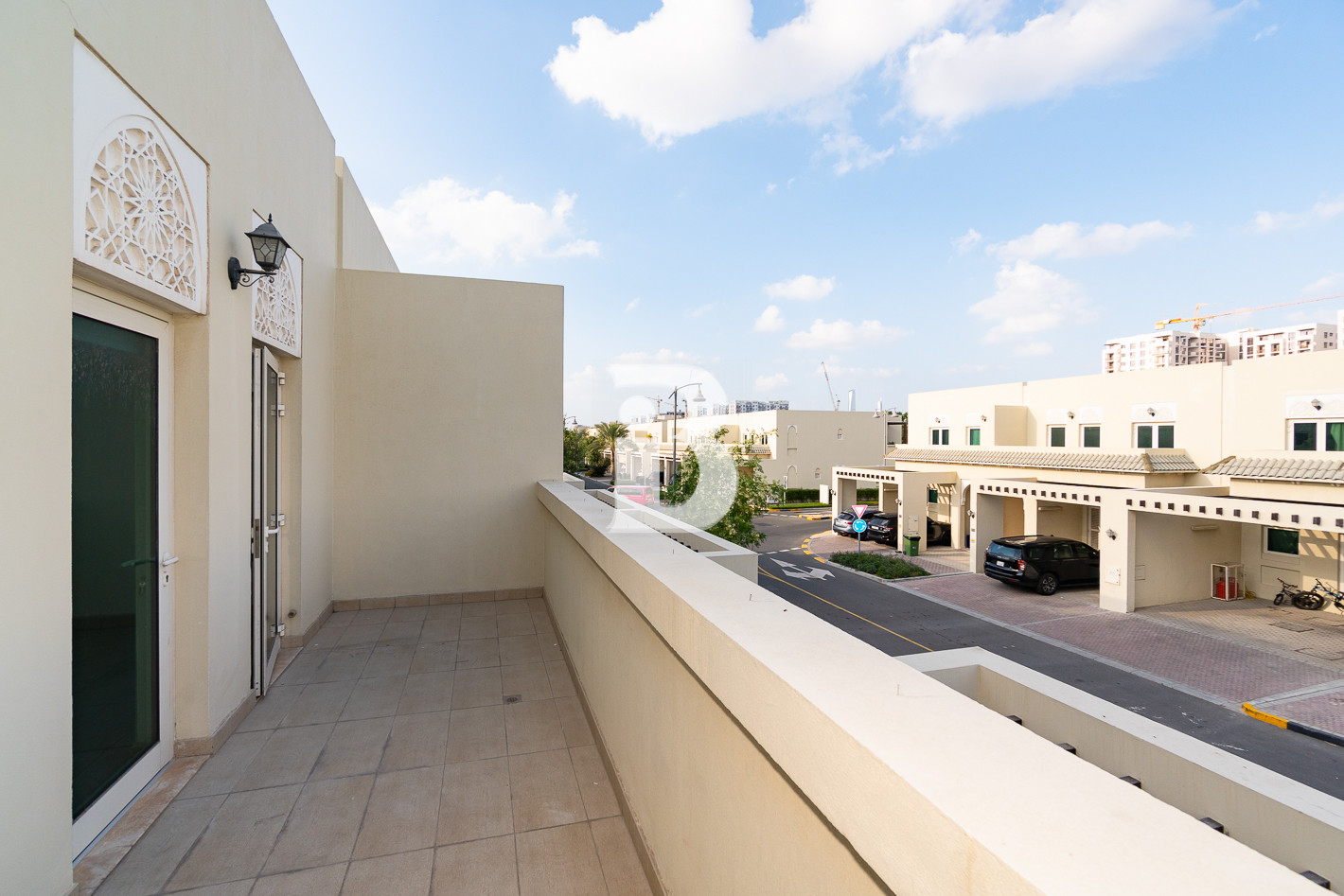 5.8% ROI | Internal | Corner | Vastu 11