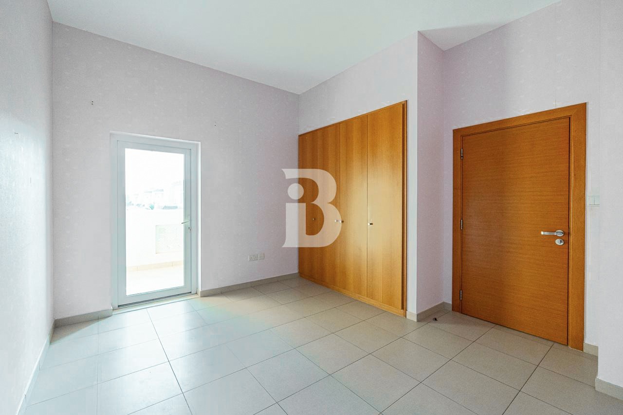 Single Row | Type B | Across Pavilion