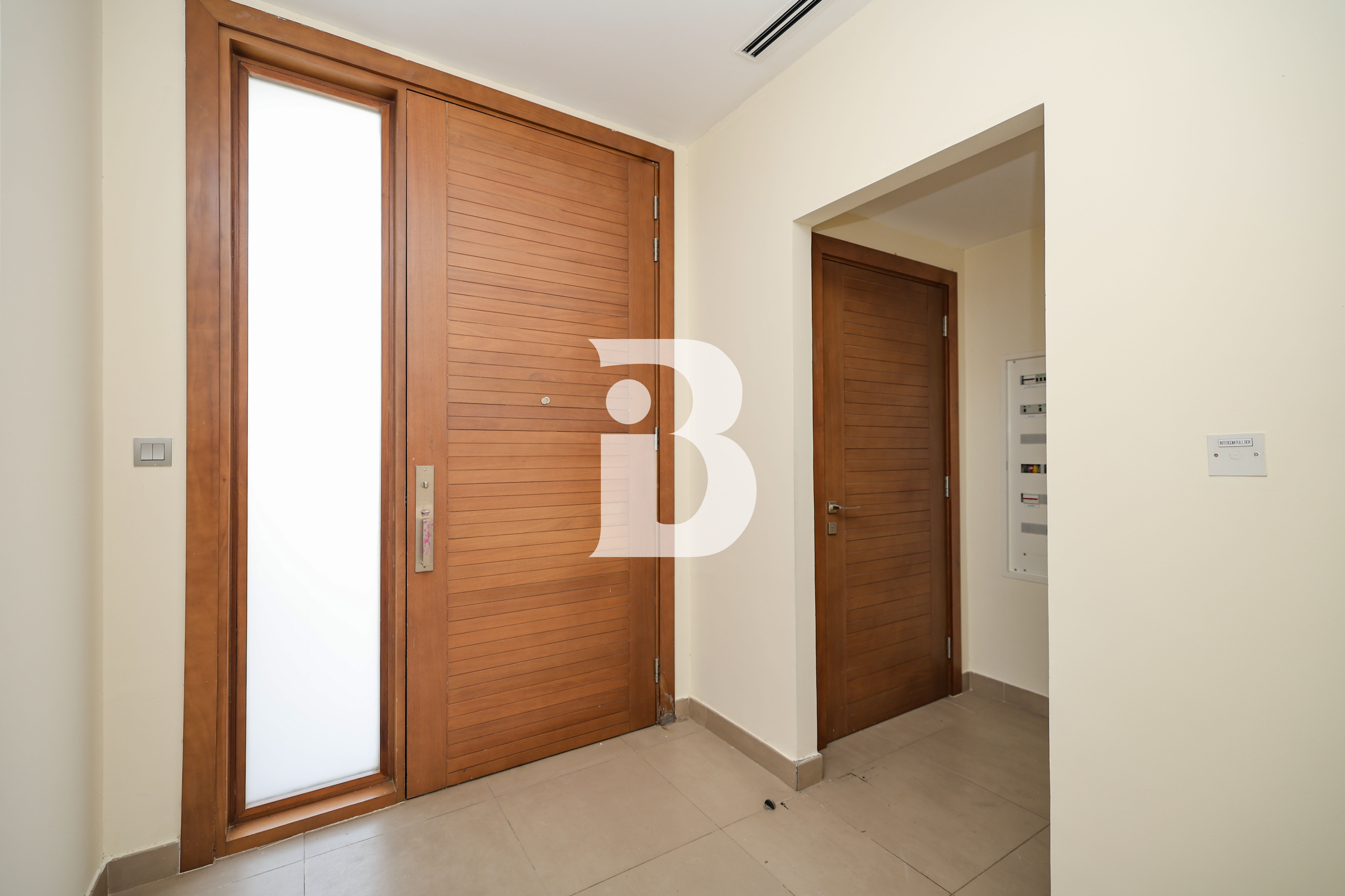 4 BR Villa | Well Maintain | Must See