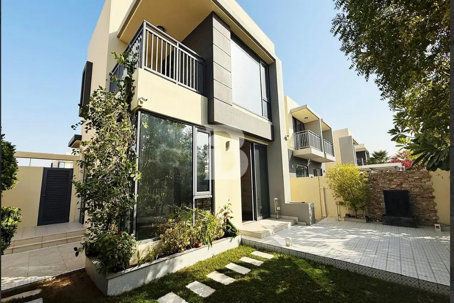 Landscaped Garden | Prime Family Location
