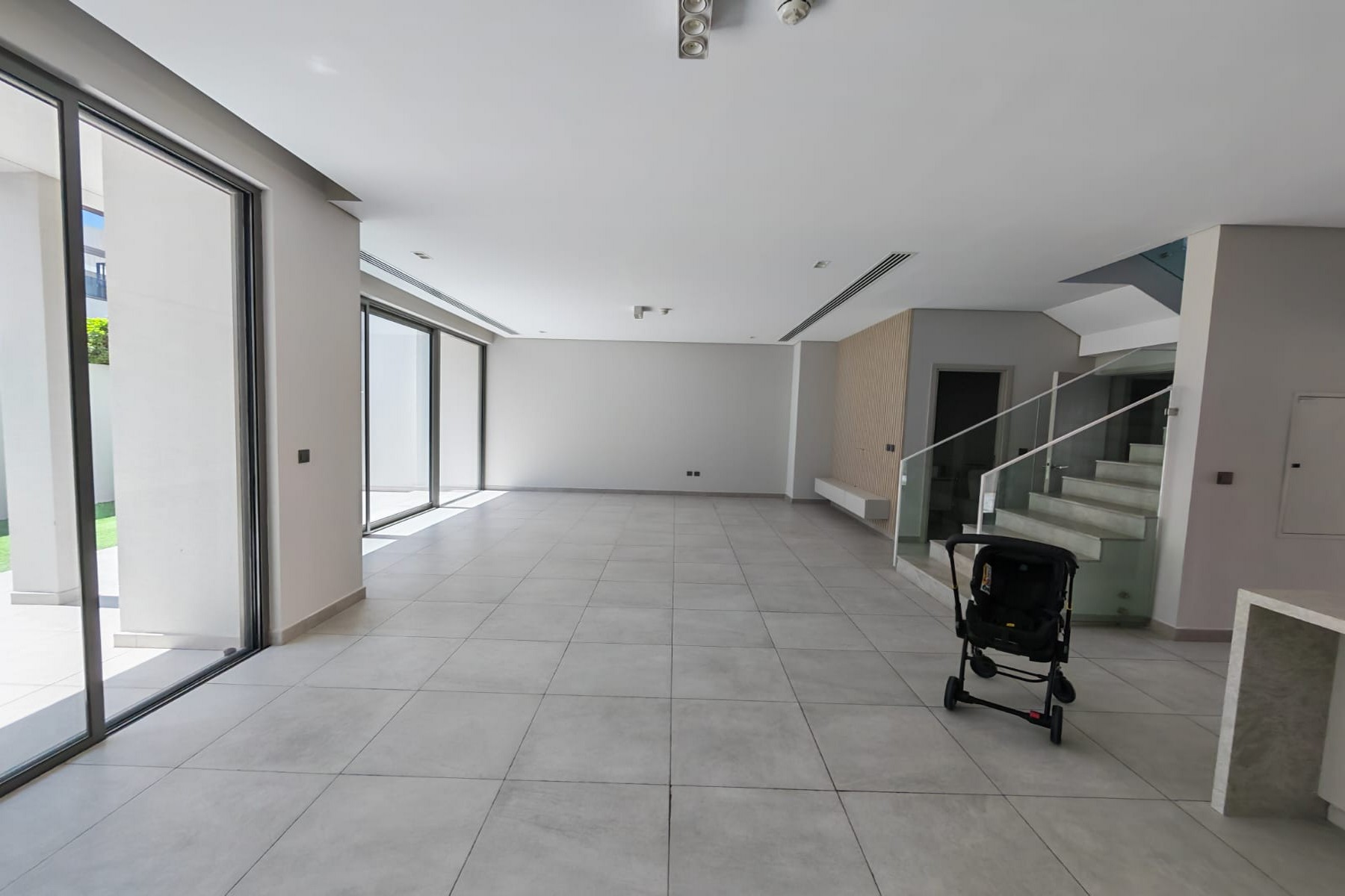 Ready To Move | 4BR + Maid's | Luxury Living