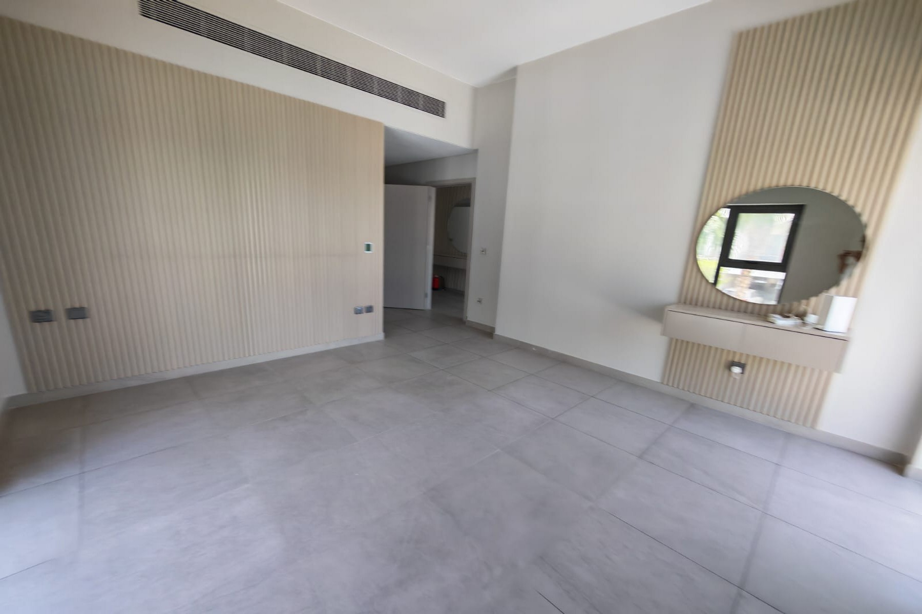 Ready To Move | 4BR + Maid's | Luxury Living